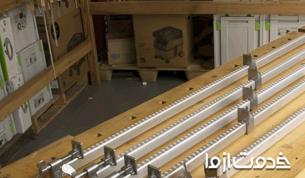 گیره و نگهدارنده‌ها از ابزارهای مورد نیاز کابینت سازی